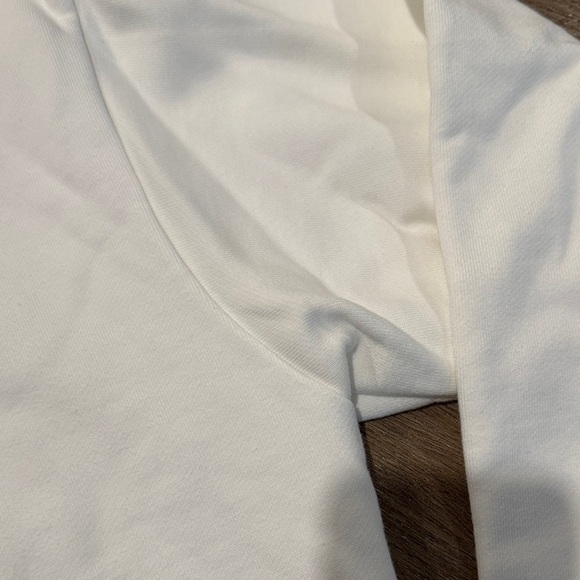 Kith White Holiday Graphic Crewneck Sweater - Picture 4 of 7